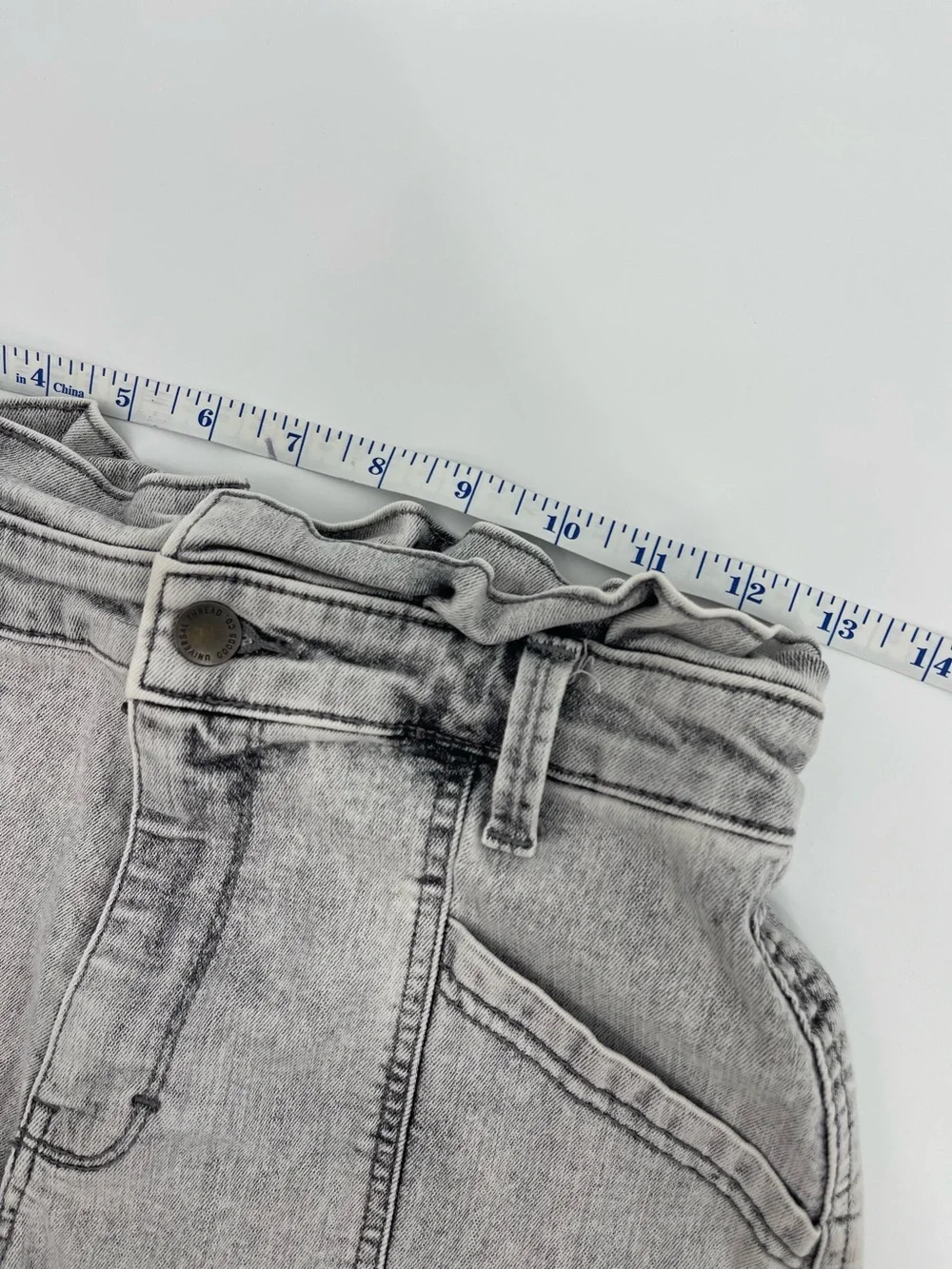 Universal Thread Paperbag Waist Denim Shorts Size 2 90s Retro Modern Indie Boho